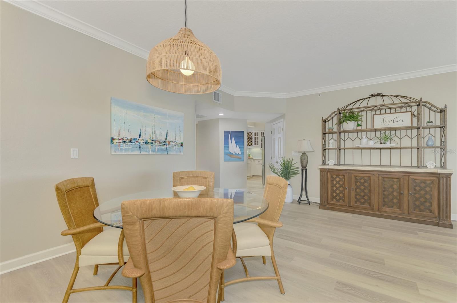 1260 DOLPHIN BAY WAY #402, SARASOTA, FL, 34242