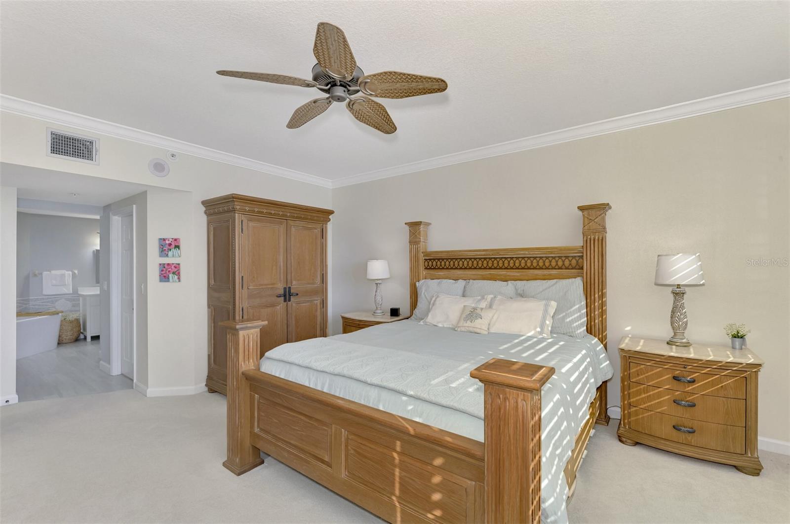 1260 DOLPHIN BAY WAY #402, SARASOTA, FL, 34242