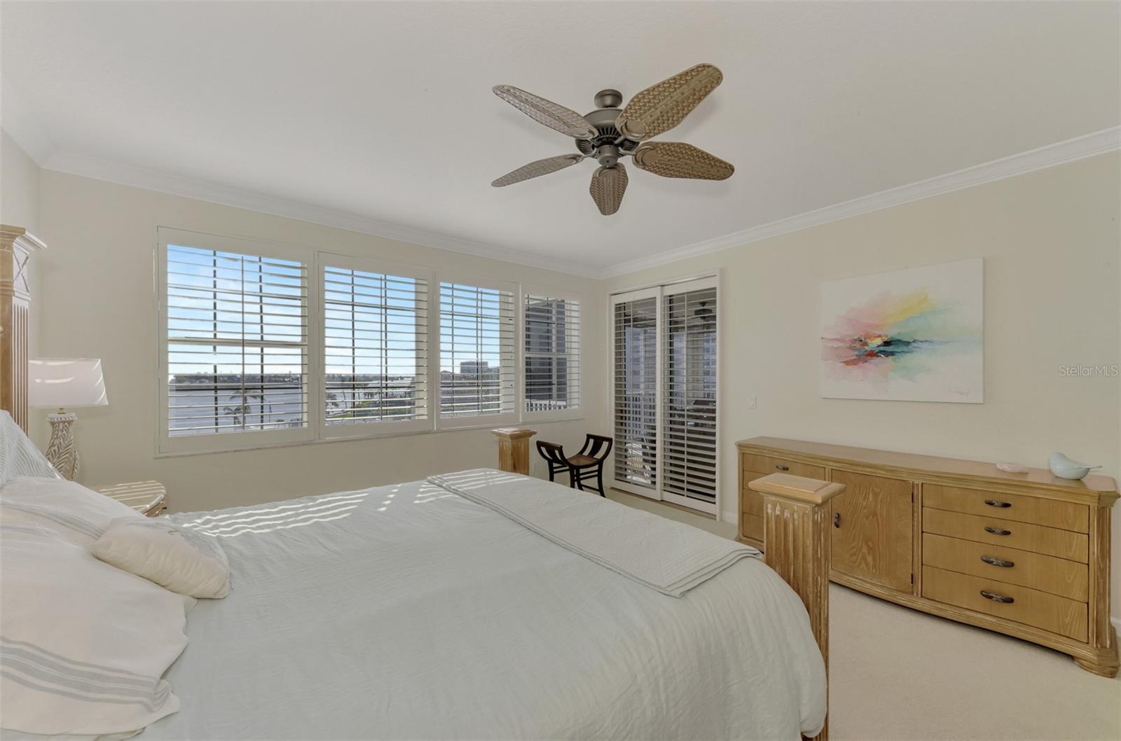 1260 DOLPHIN BAY WAY #402, SARASOTA, FL, 34242