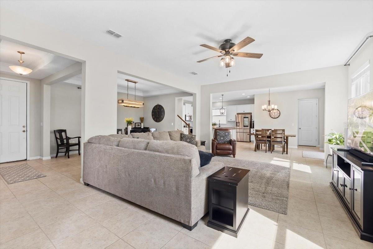12211 STREAMBED DR, RIVERVIEW, FL, 33579