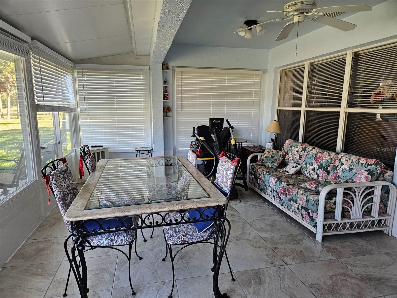 2219 BROOKFIELD GREENS CIR #9, SUN CITY CENTER, FL, 33573