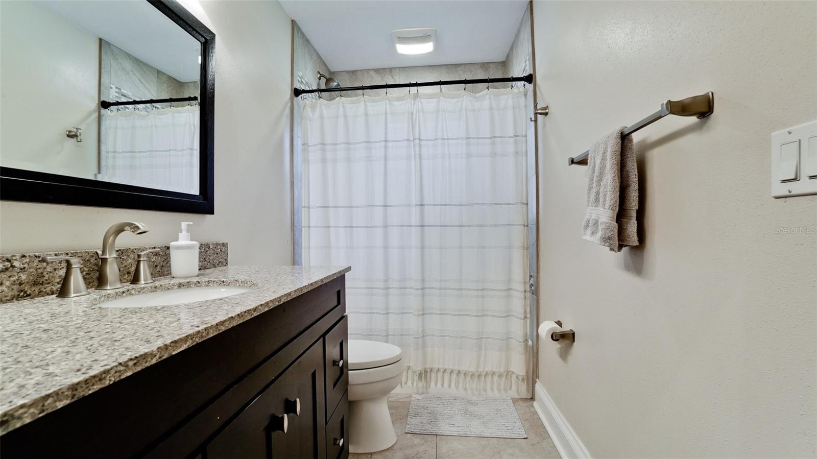1221 89TH ST NW, BRADENTON, FL, 34209