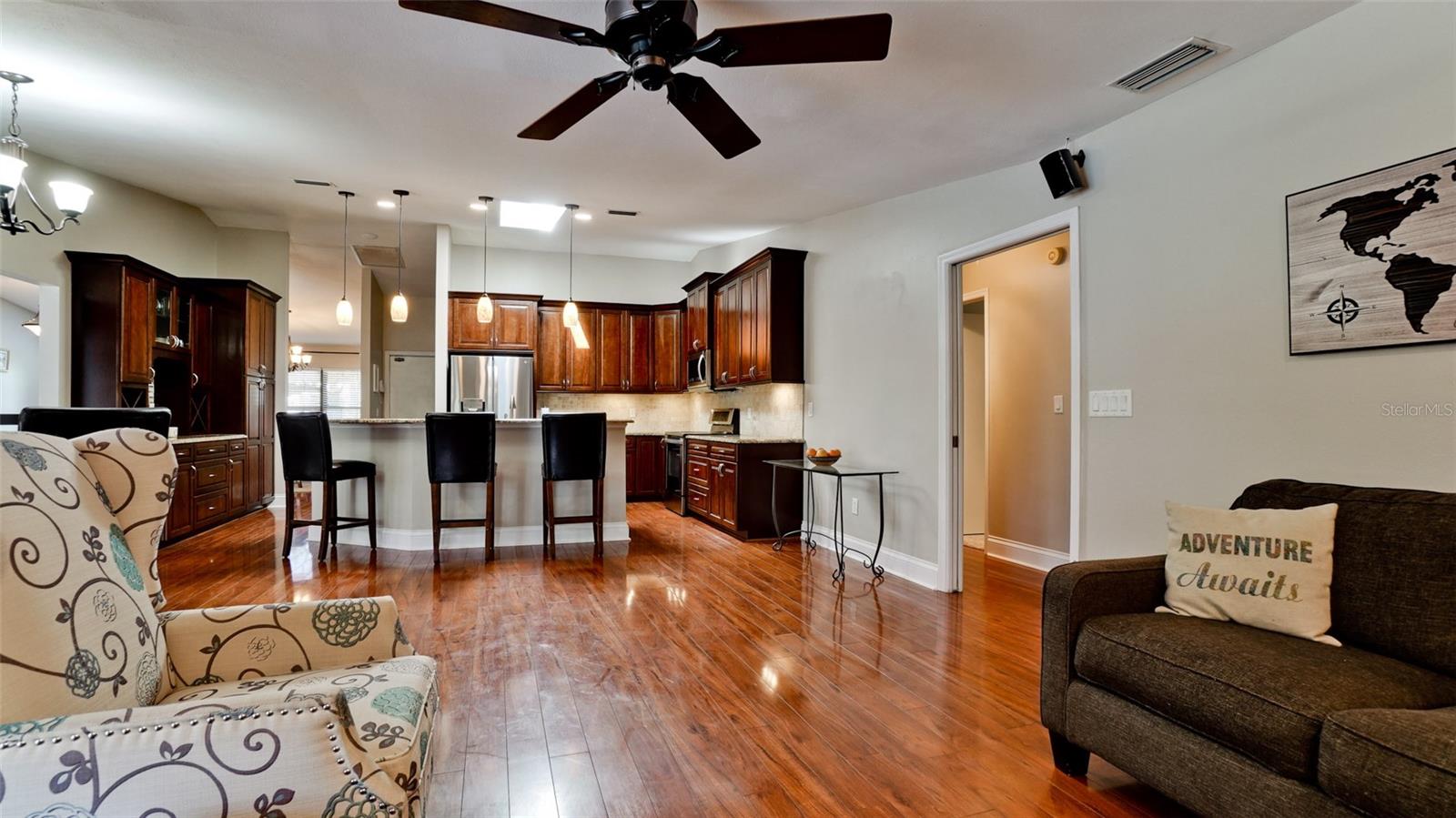 1221 89TH ST NW, BRADENTON, FL, 34209