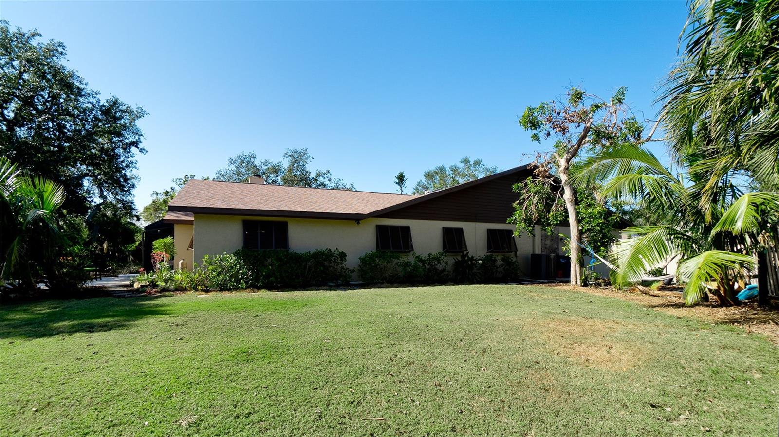 1221 89TH ST NW, BRADENTON, FL, 34209