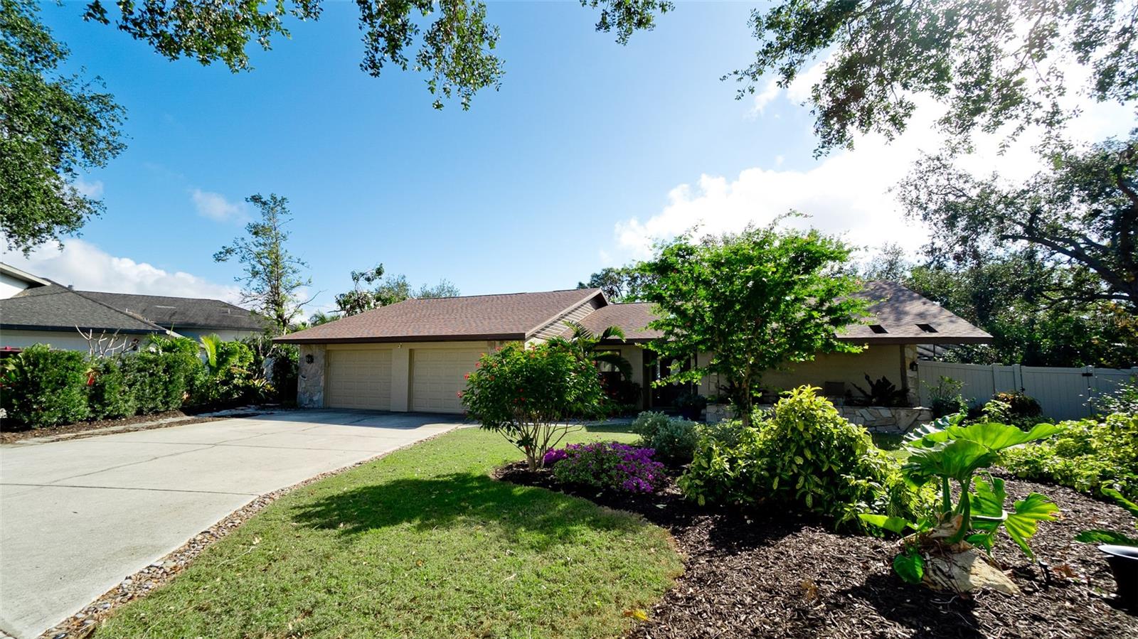 1221 89TH ST NW, BRADENTON, FL, 34209