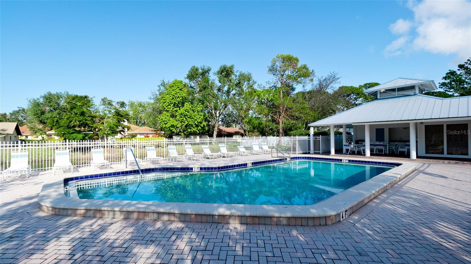 1221 89TH ST NW, BRADENTON, FL, 34209