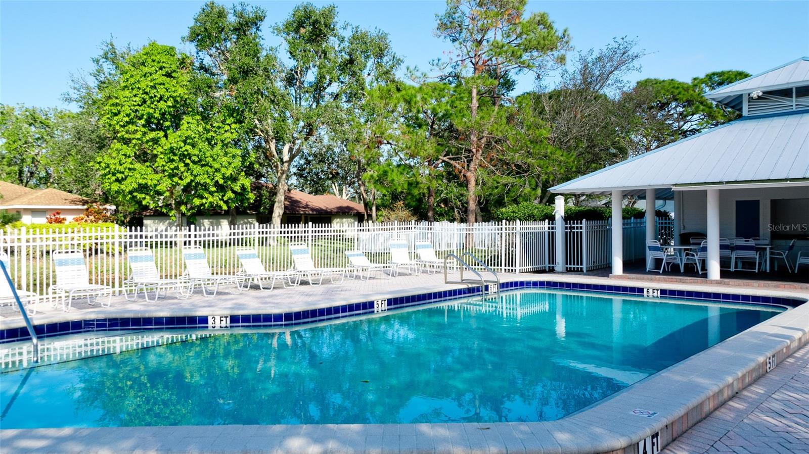 1221 89TH ST NW, BRADENTON, FL, 34209