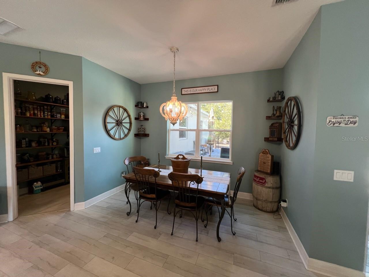 22531 5TH ST, HOWEY IN THE HILLS, FL, 34737