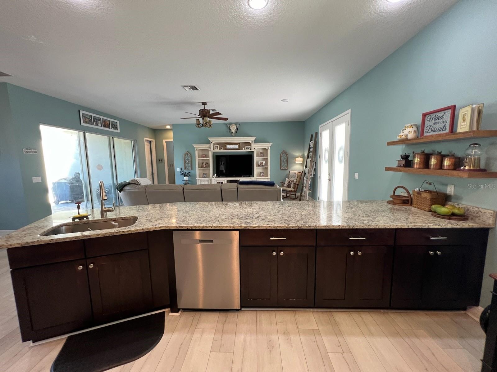 22531 5TH ST, HOWEY IN THE HILLS, FL, 34737