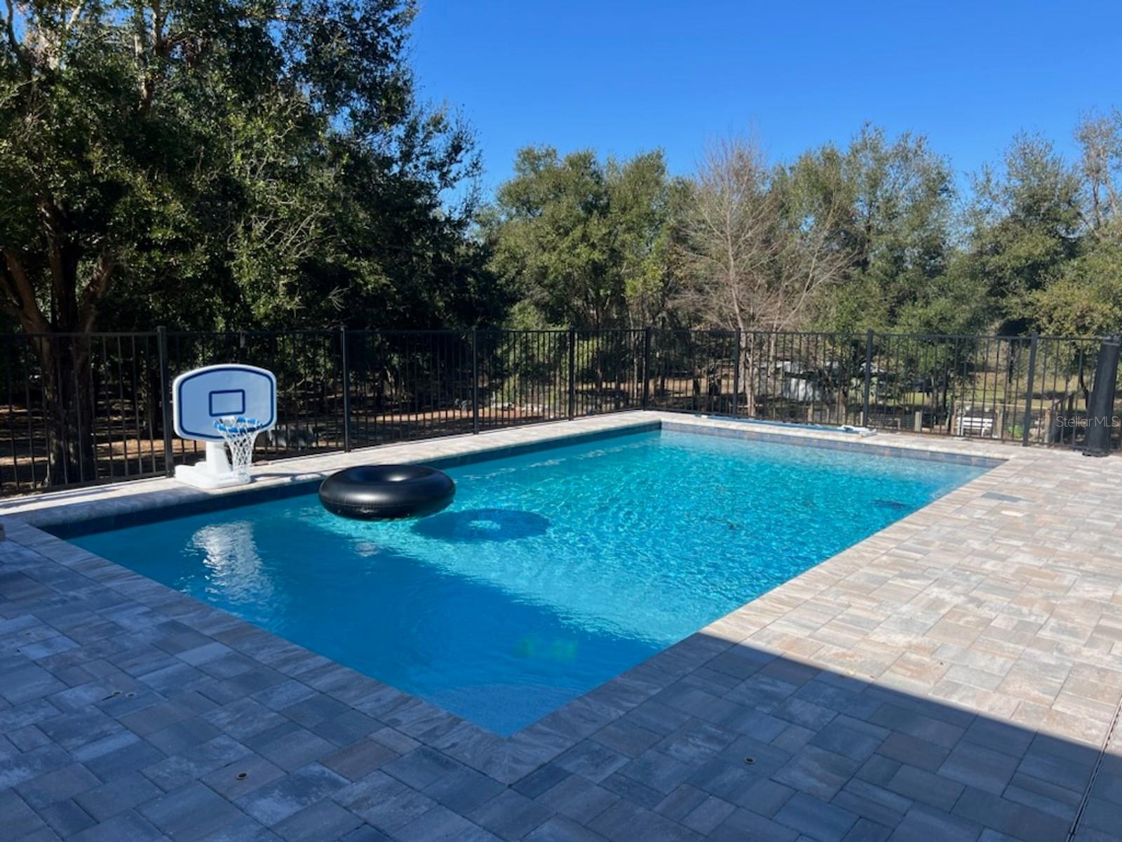 22531 5TH ST, HOWEY IN THE HILLS, FL, 34737
