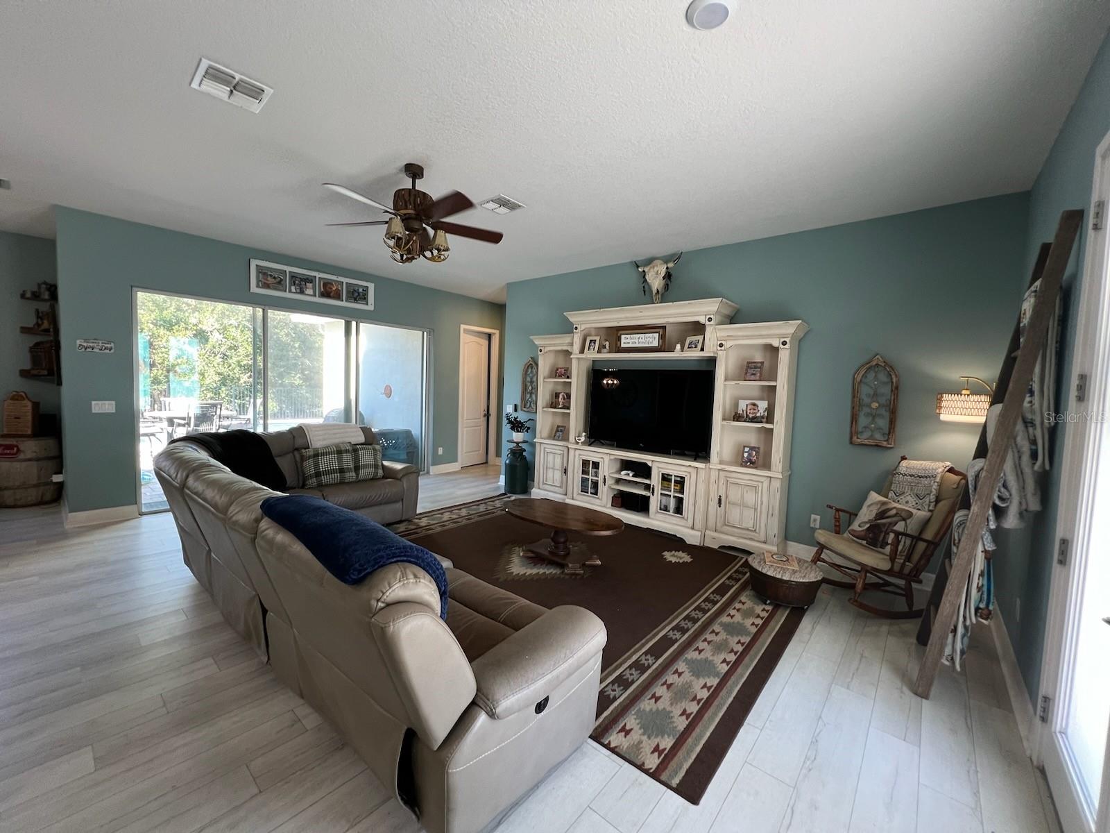 22531 5TH ST, HOWEY IN THE HILLS, FL, 34737