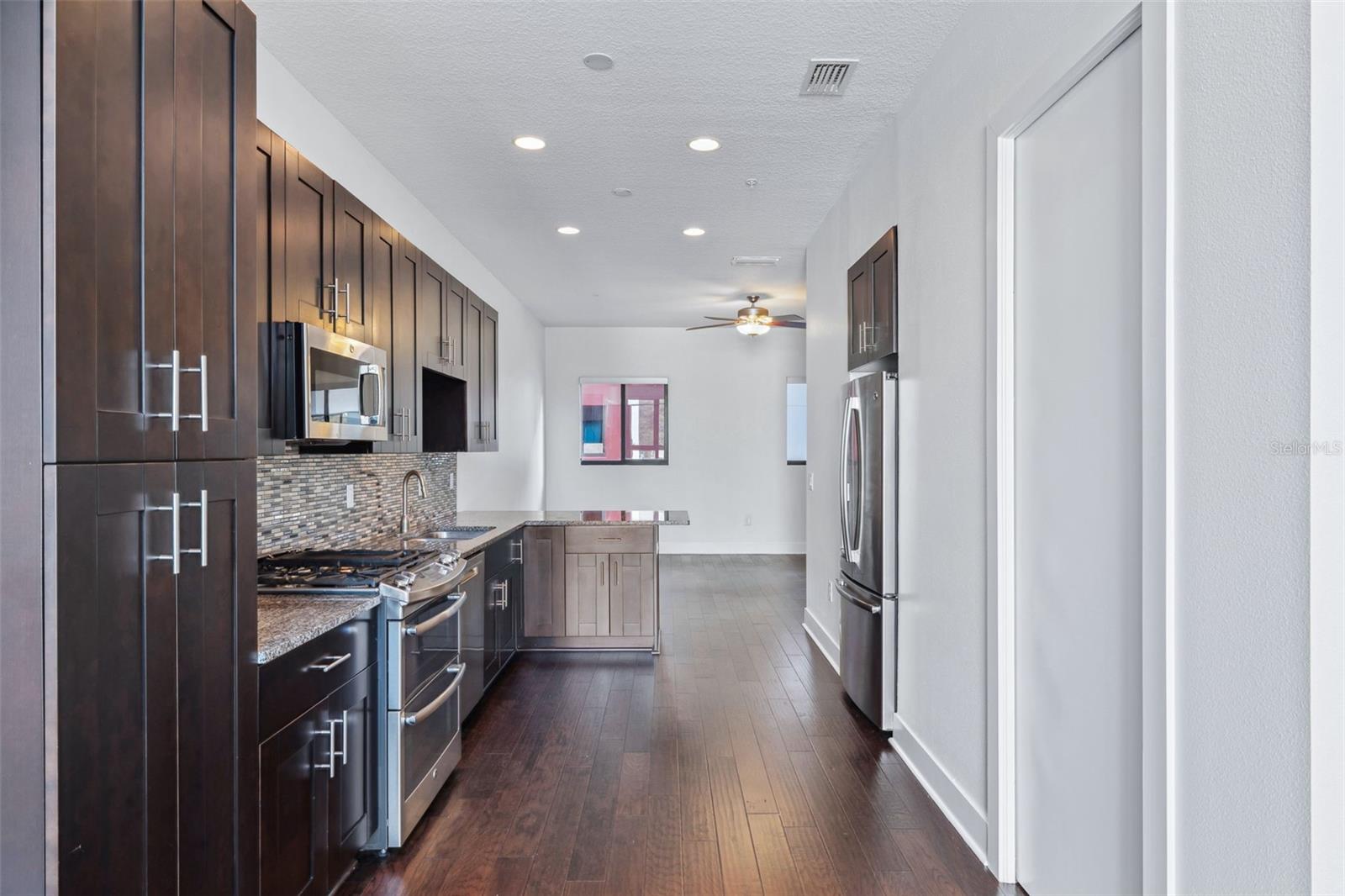 146 8TH ST N, ST PETERSBURG, FL, 33701