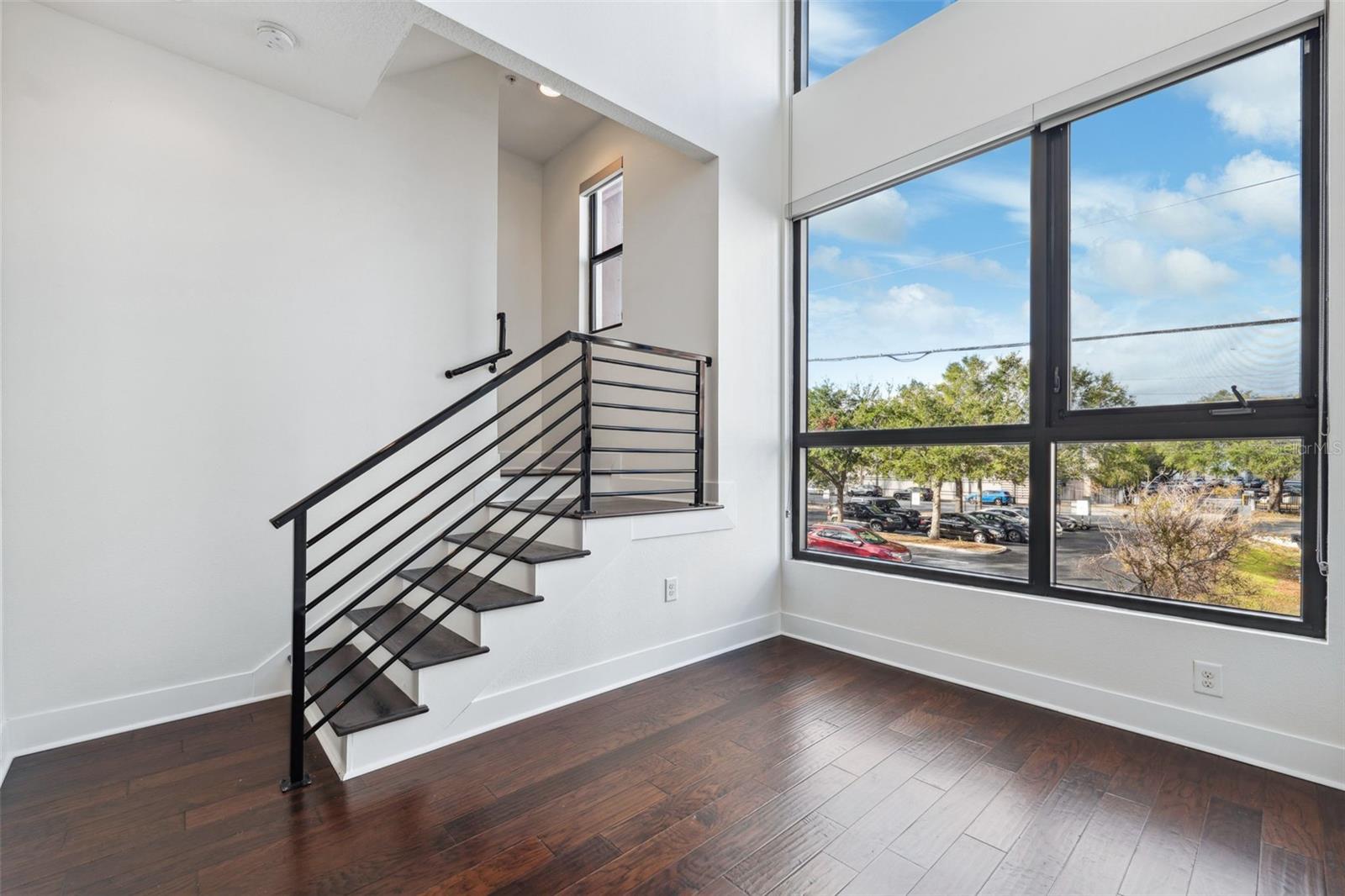 146 8TH ST N, ST PETERSBURG, FL, 33701