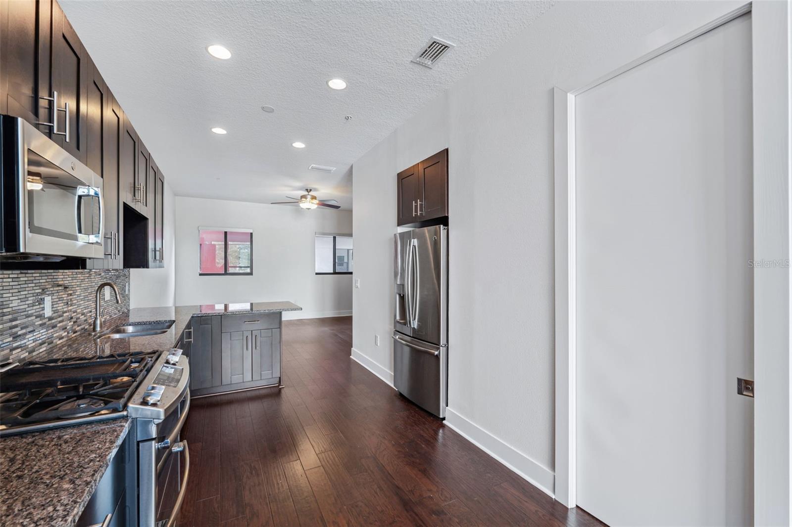 146 8TH ST N, ST PETERSBURG, FL, 33701