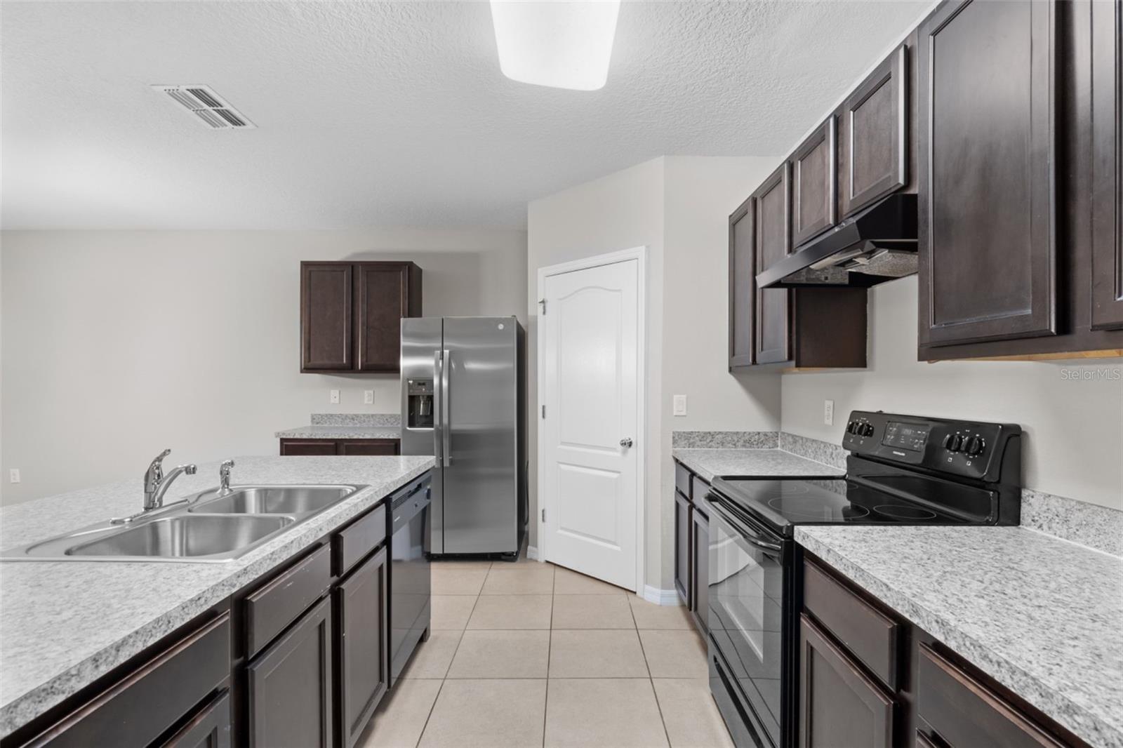 1965 VAN BUREN LOOP, AUBURNDALE, FL, 33823