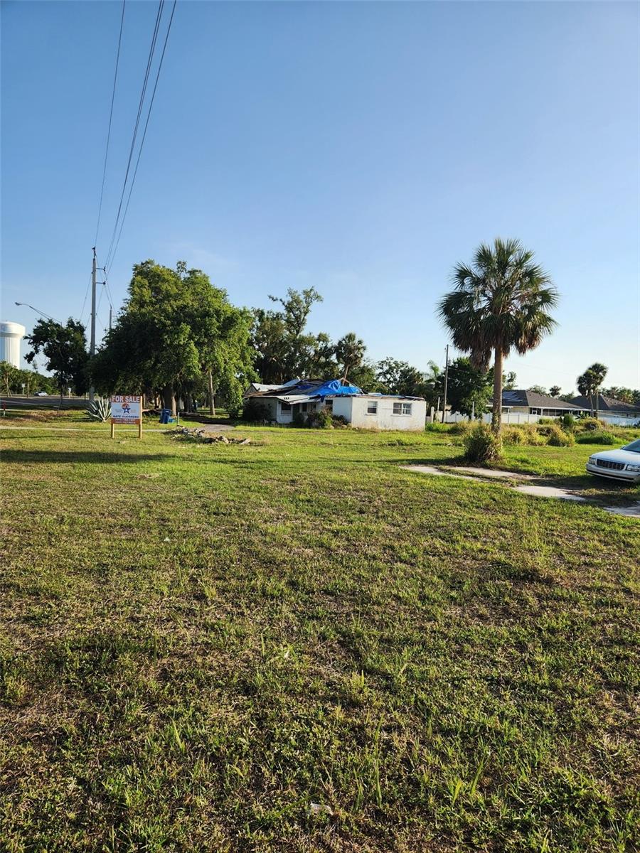 2815 US-41 N, PALMETTO, FL, 34221