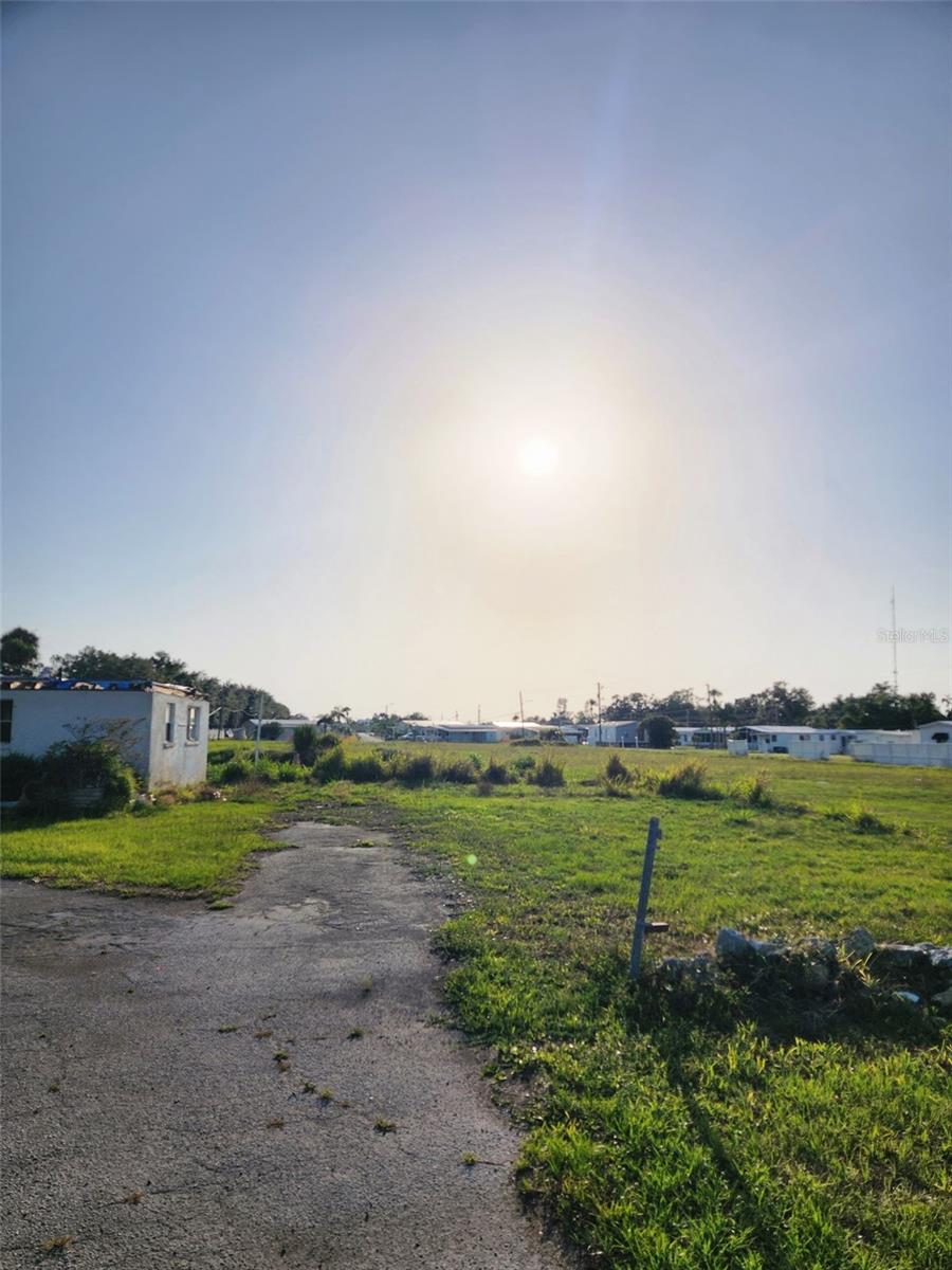 2815 US-41 N, PALMETTO, FL, 34221