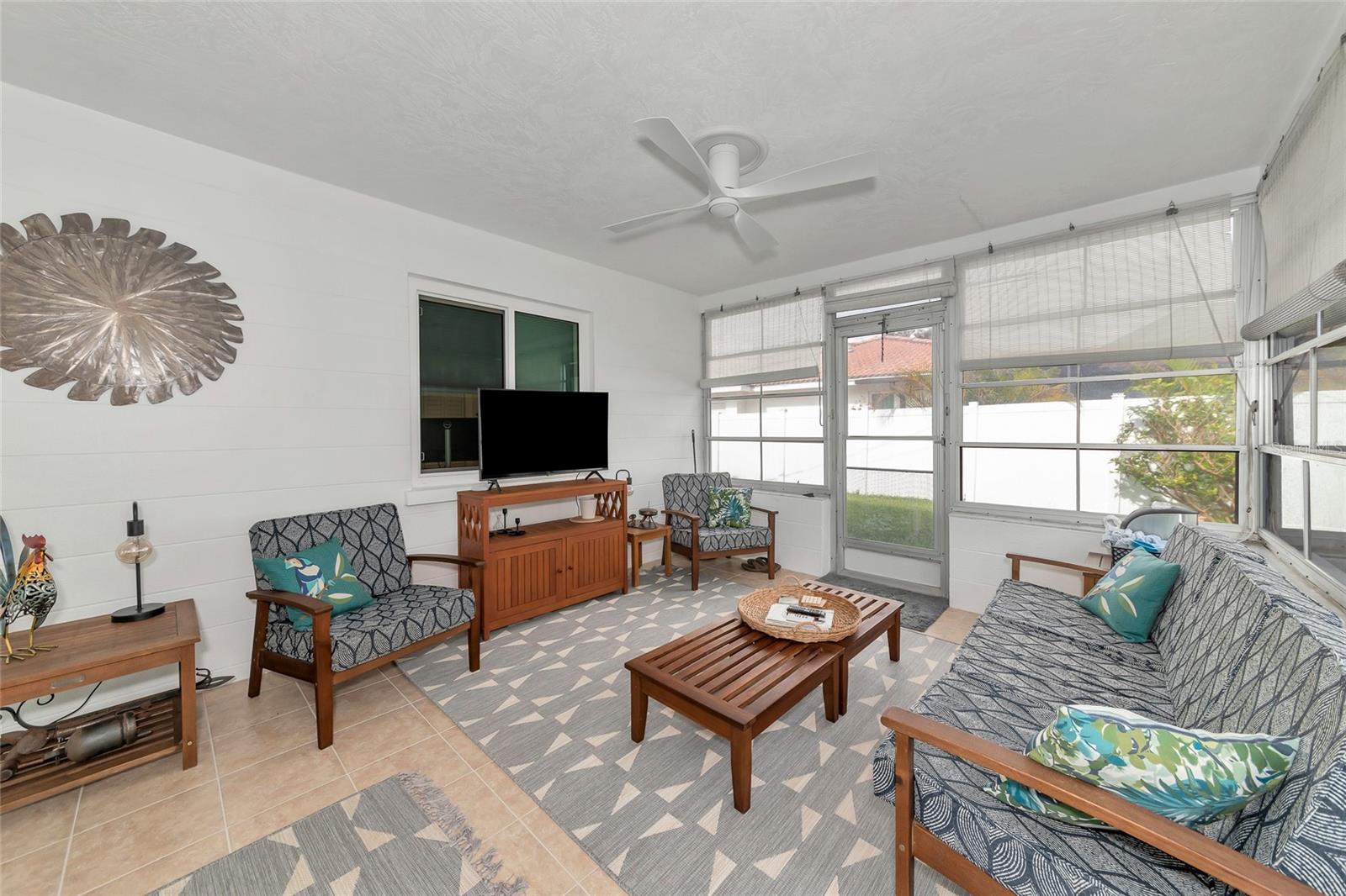 833 HARBOR DR S, VENICE, FL, 34285