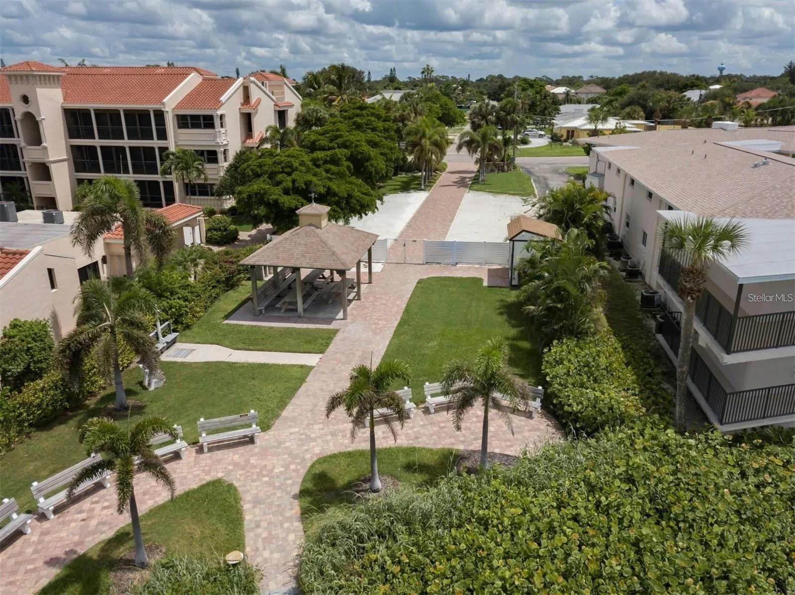 833 HARBOR DR S, VENICE, FL, 34285
