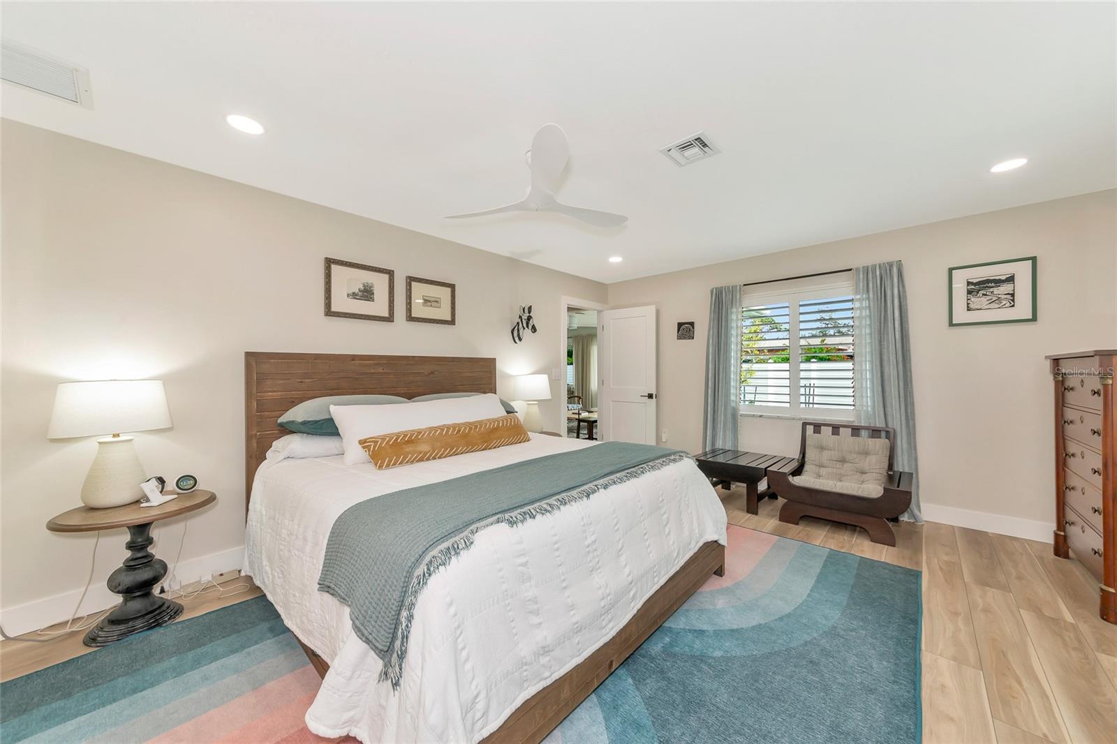 833 HARBOR DR S, VENICE, FL, 34285