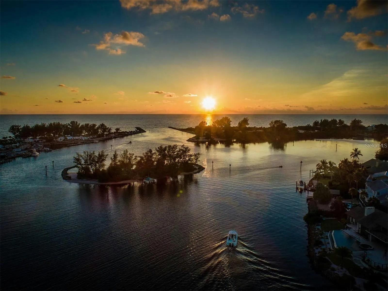 833 HARBOR DR S, VENICE, FL, 34285