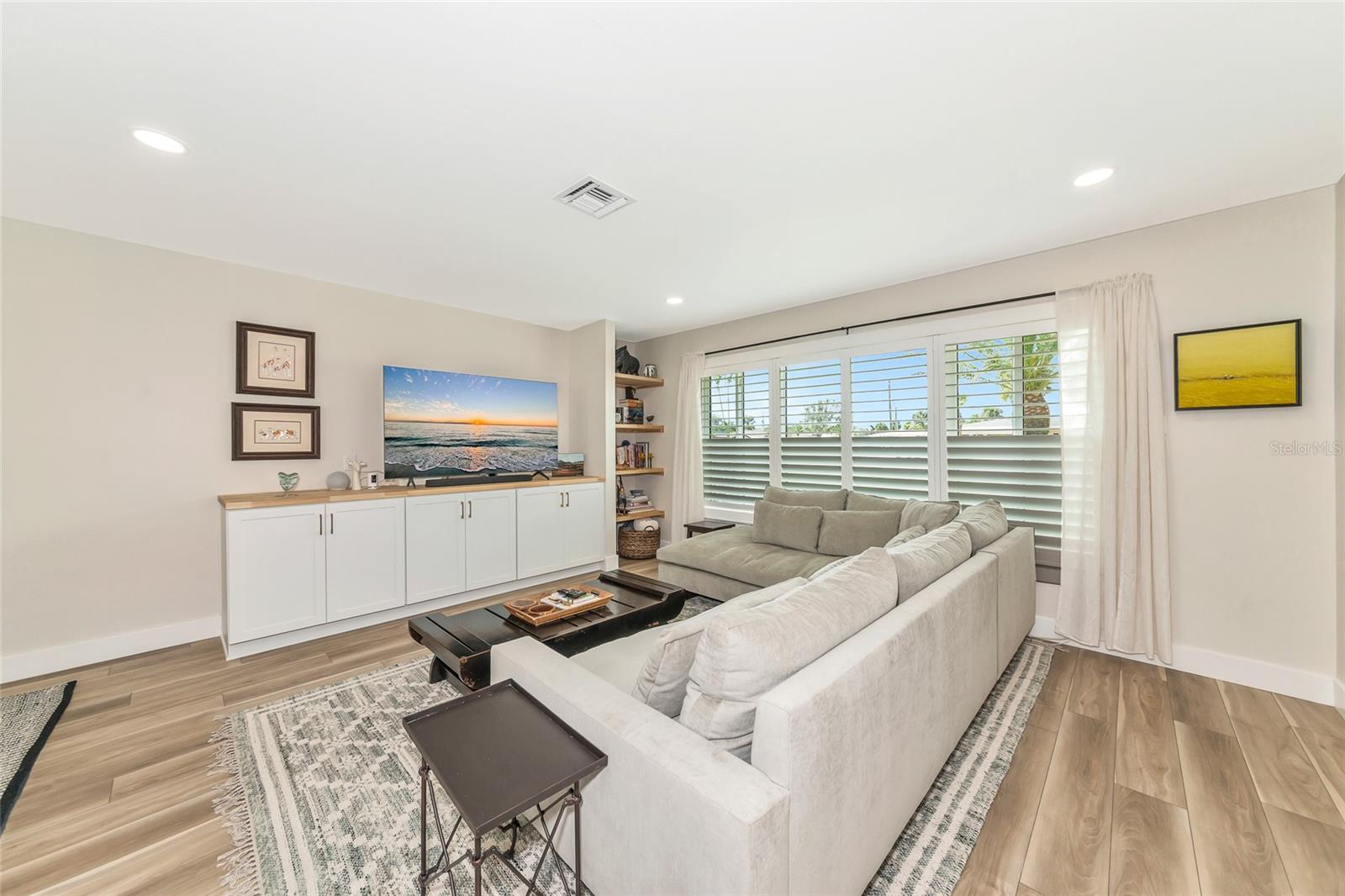 833 HARBOR DR S, VENICE, FL, 34285