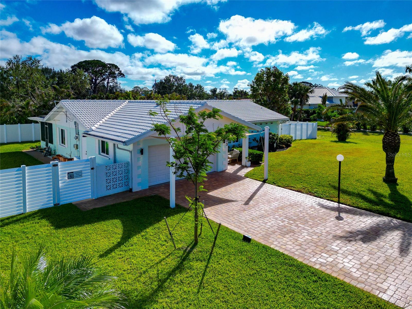 833 HARBOR DR S, VENICE, FL, 34285