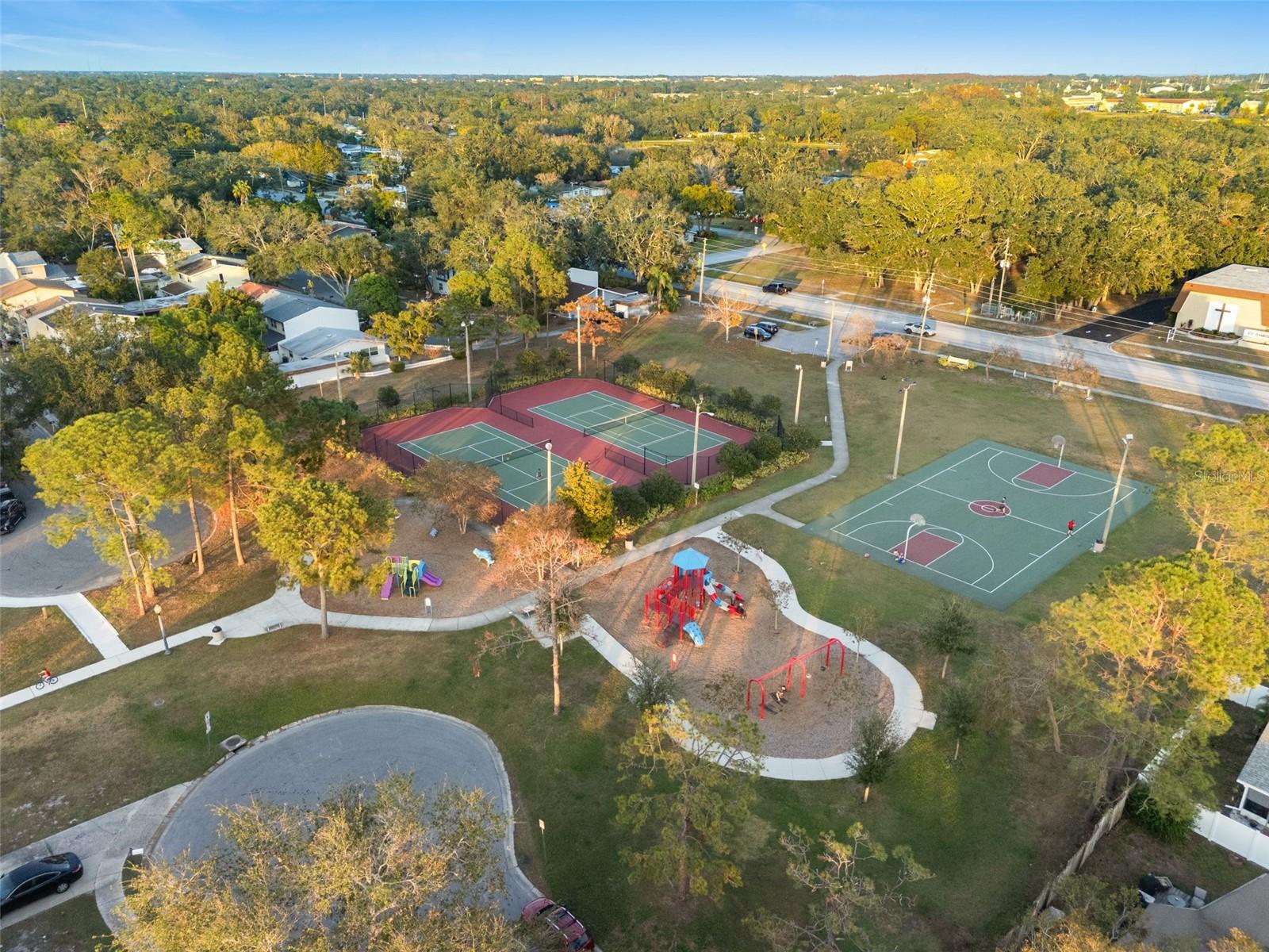 2070 SAN SEBASTIAN WAY N, CLEARWATER, FL, 33763
