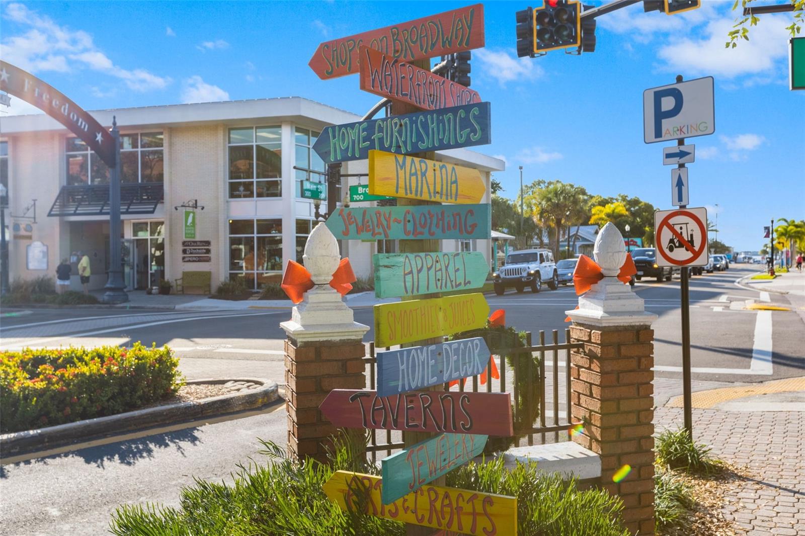2070 SAN SEBASTIAN WAY N, CLEARWATER, FL, 33763
