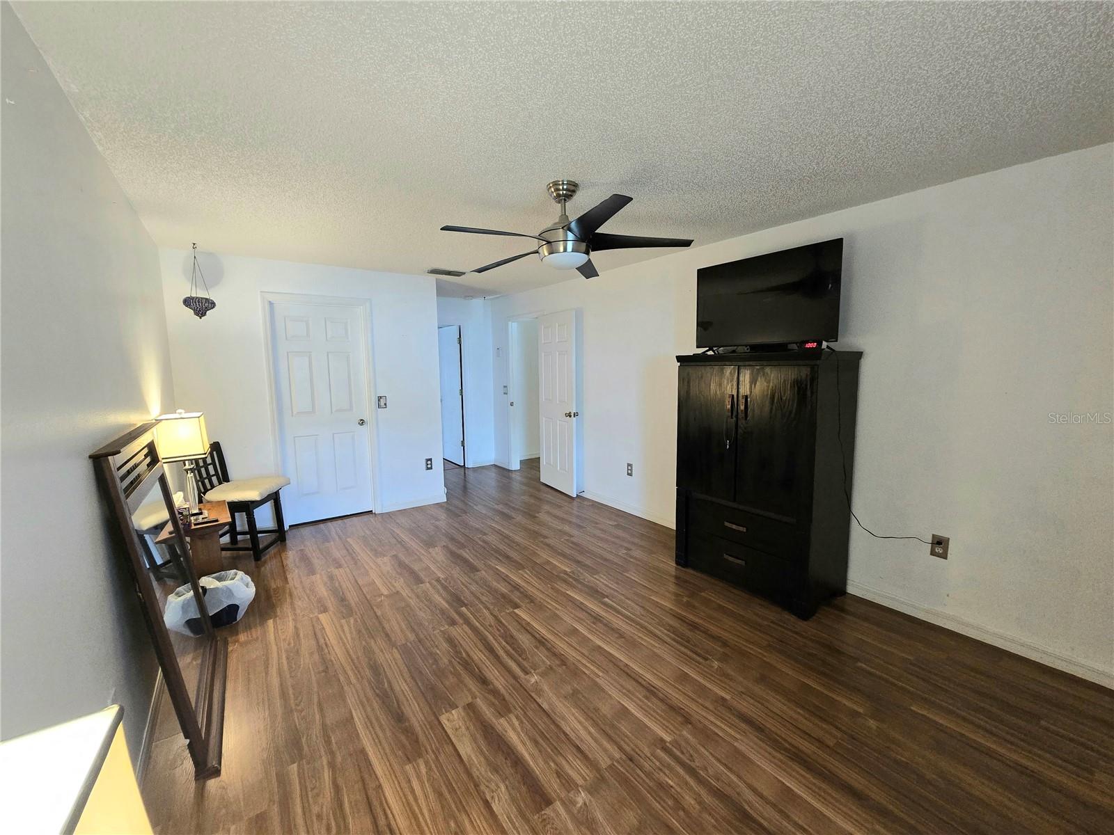 160 LONG PINE DR, DELTONA, FL, 32725