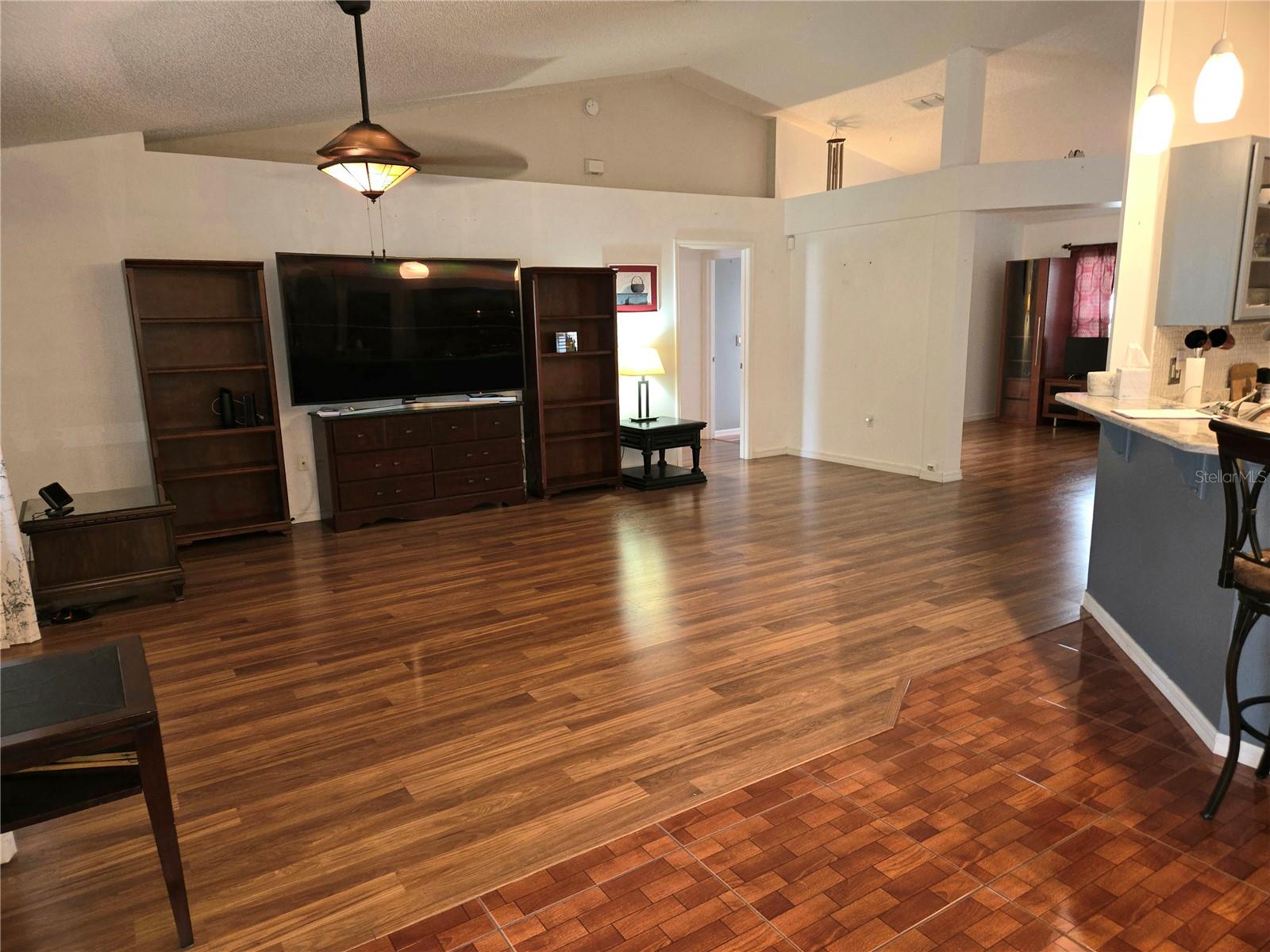 160 LONG PINE DR, DELTONA, FL, 32725