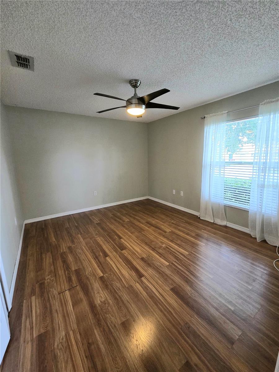 160 LONG PINE DR, DELTONA, FL, 32725