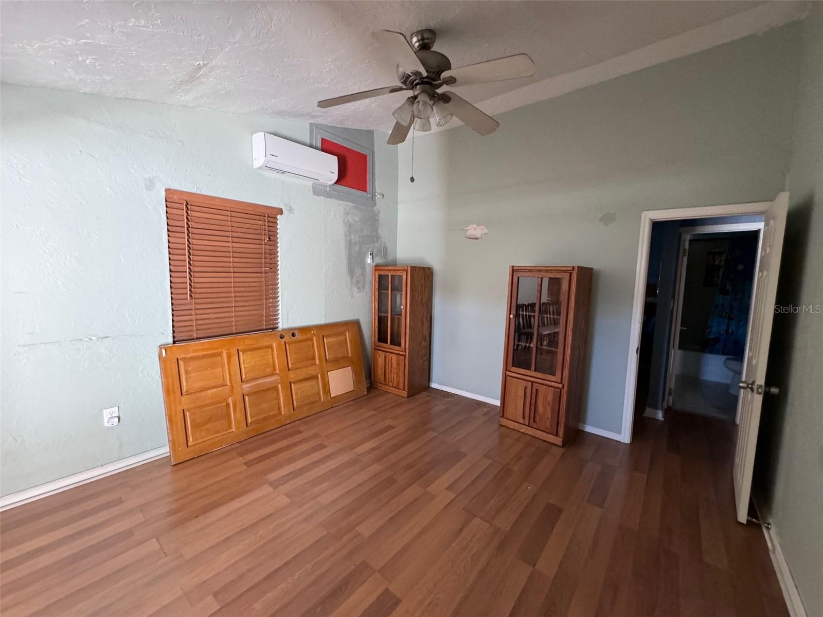 6513 48TH AVE N, KENNETH CITY, FL, 33709