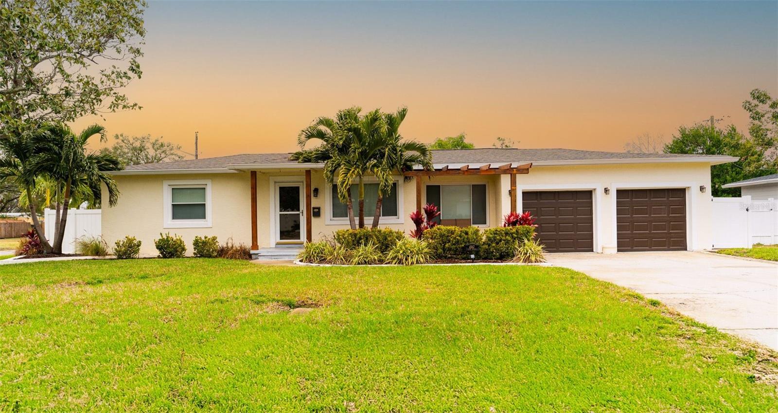 4567 26TH AVE N, ST PETERSBURG, FL, 33713