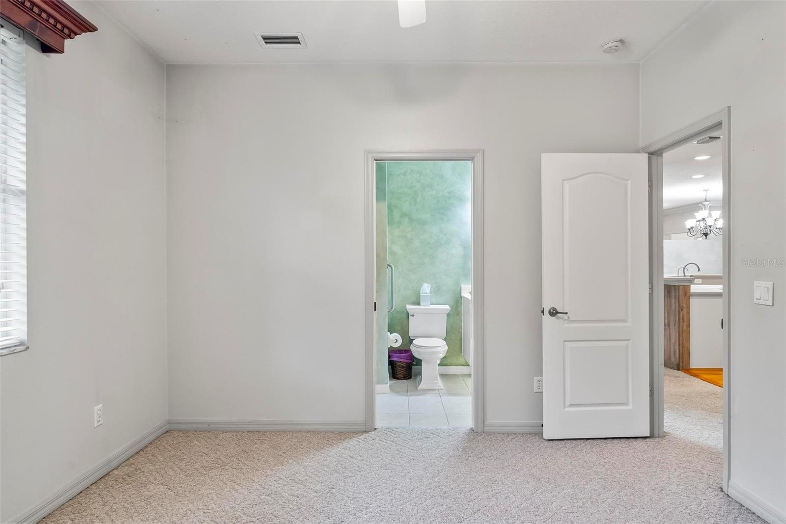 63 VILLAGE DR, ORMOND BEACH, FL, 32174