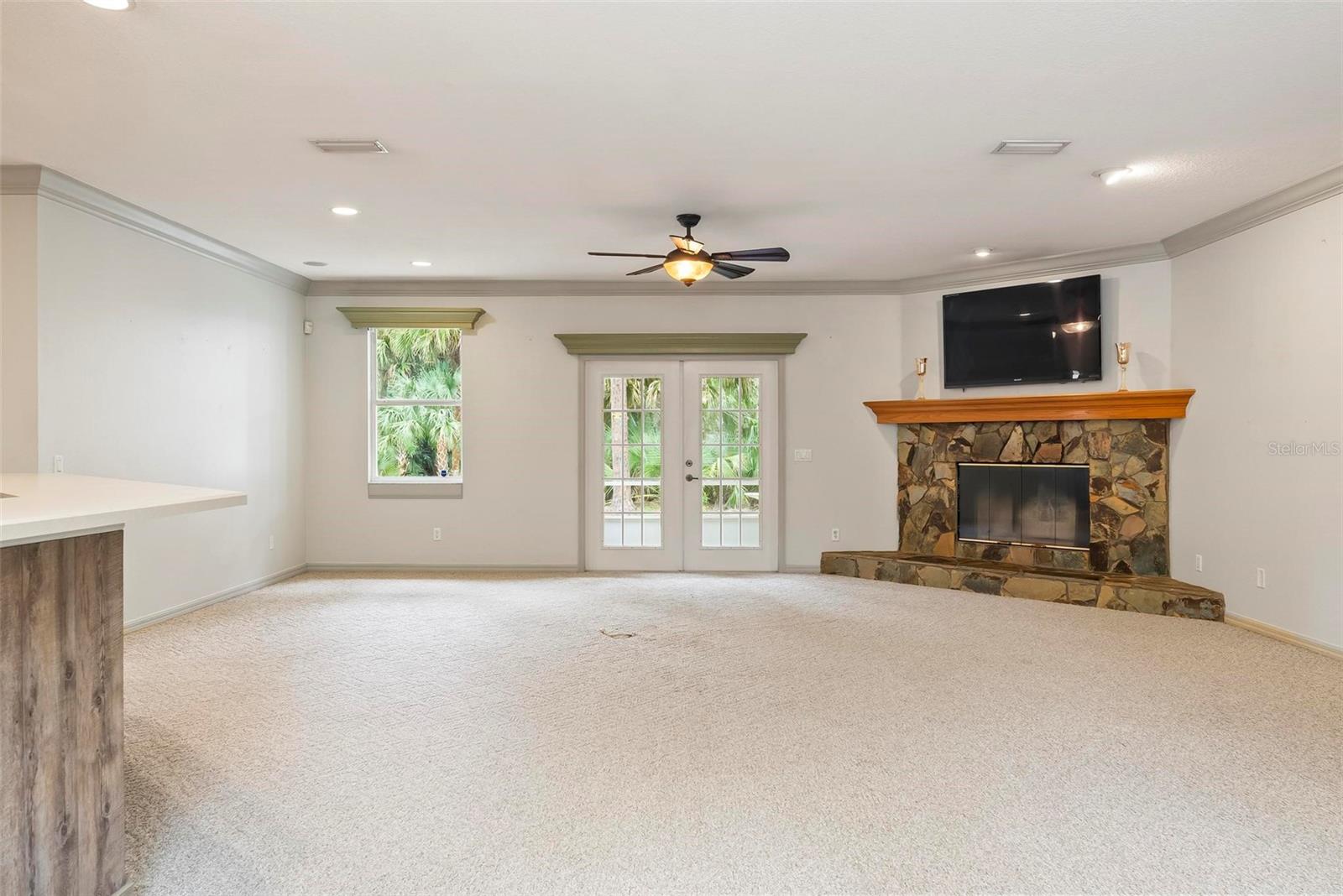 63 VILLAGE DR, ORMOND BEACH, FL, 32174