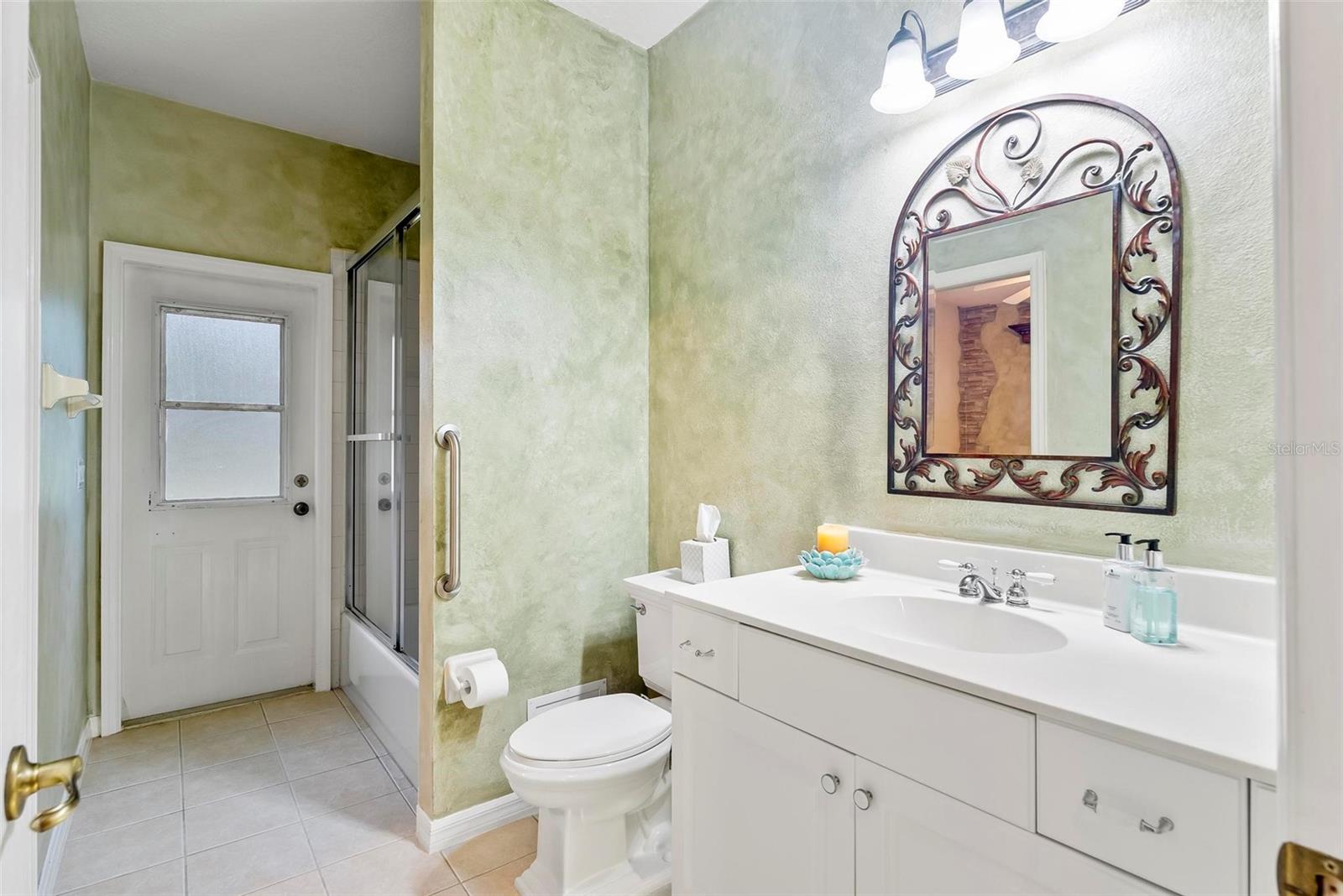 63 VILLAGE DR, ORMOND BEACH, FL, 32174