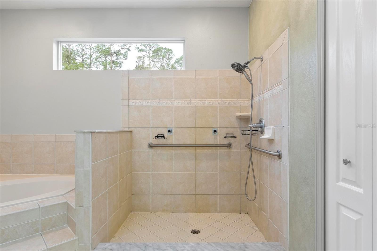63 VILLAGE DR, ORMOND BEACH, FL, 32174