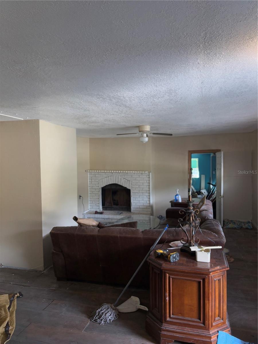 1320 S OLEANDER AVE, SANFORD, FL, 32771