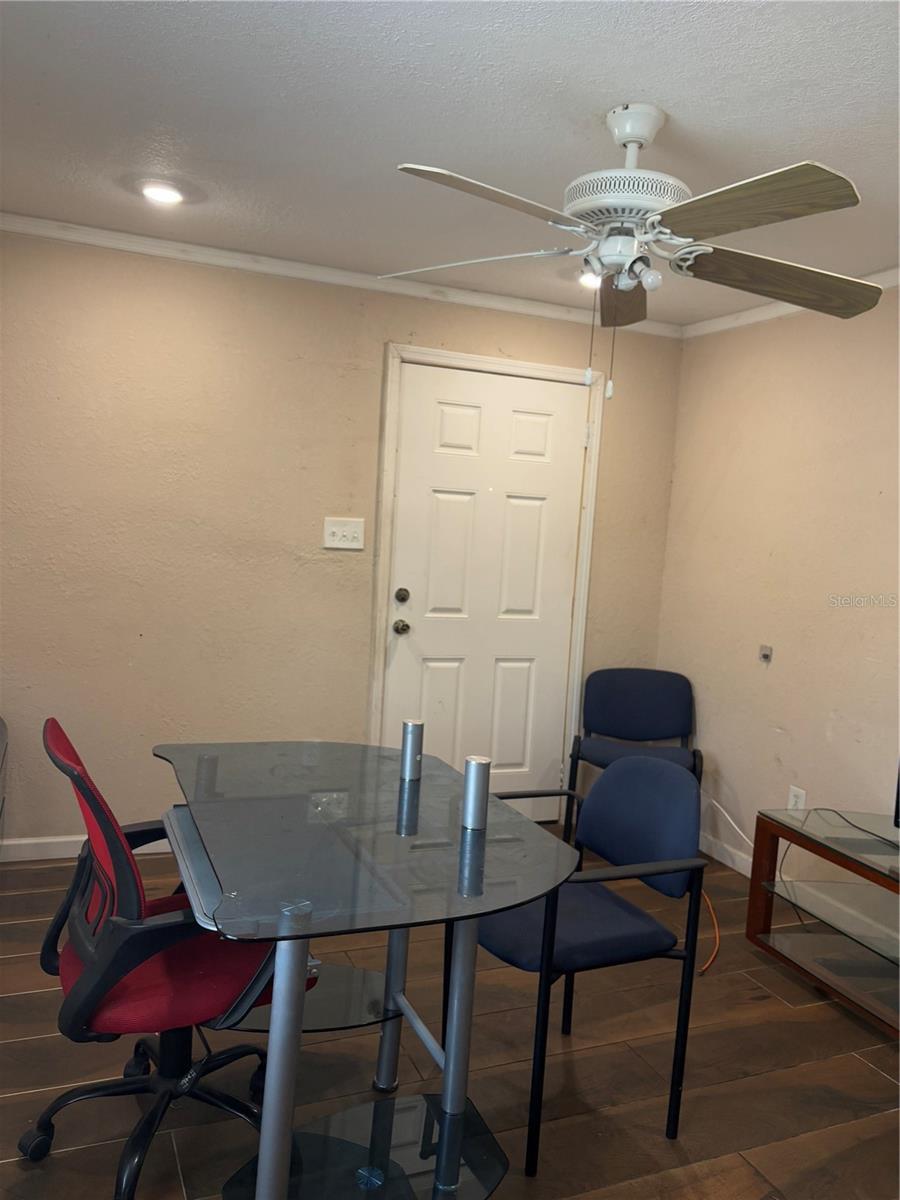 1320 S OLEANDER AVE, SANFORD, FL, 32771
