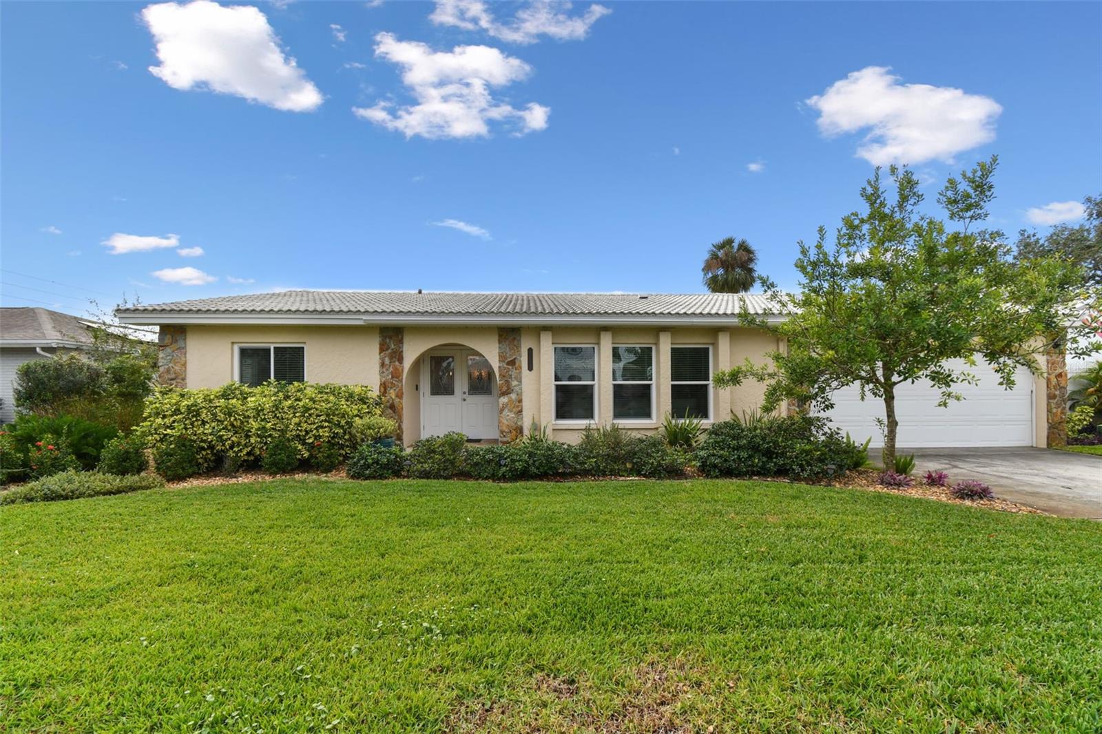 6212 43RD AVE N, KENNETH CITY, FL, 33709