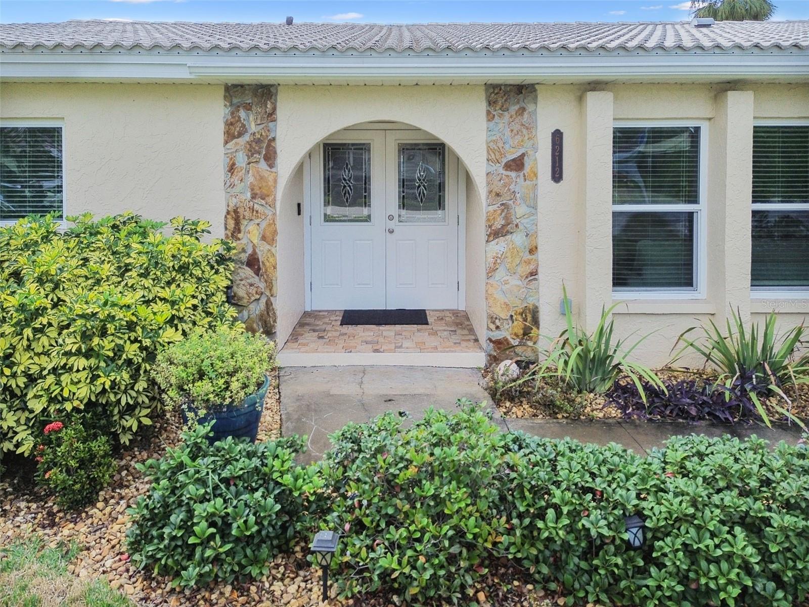 6212 43RD AVE N, KENNETH CITY, FL, 33709