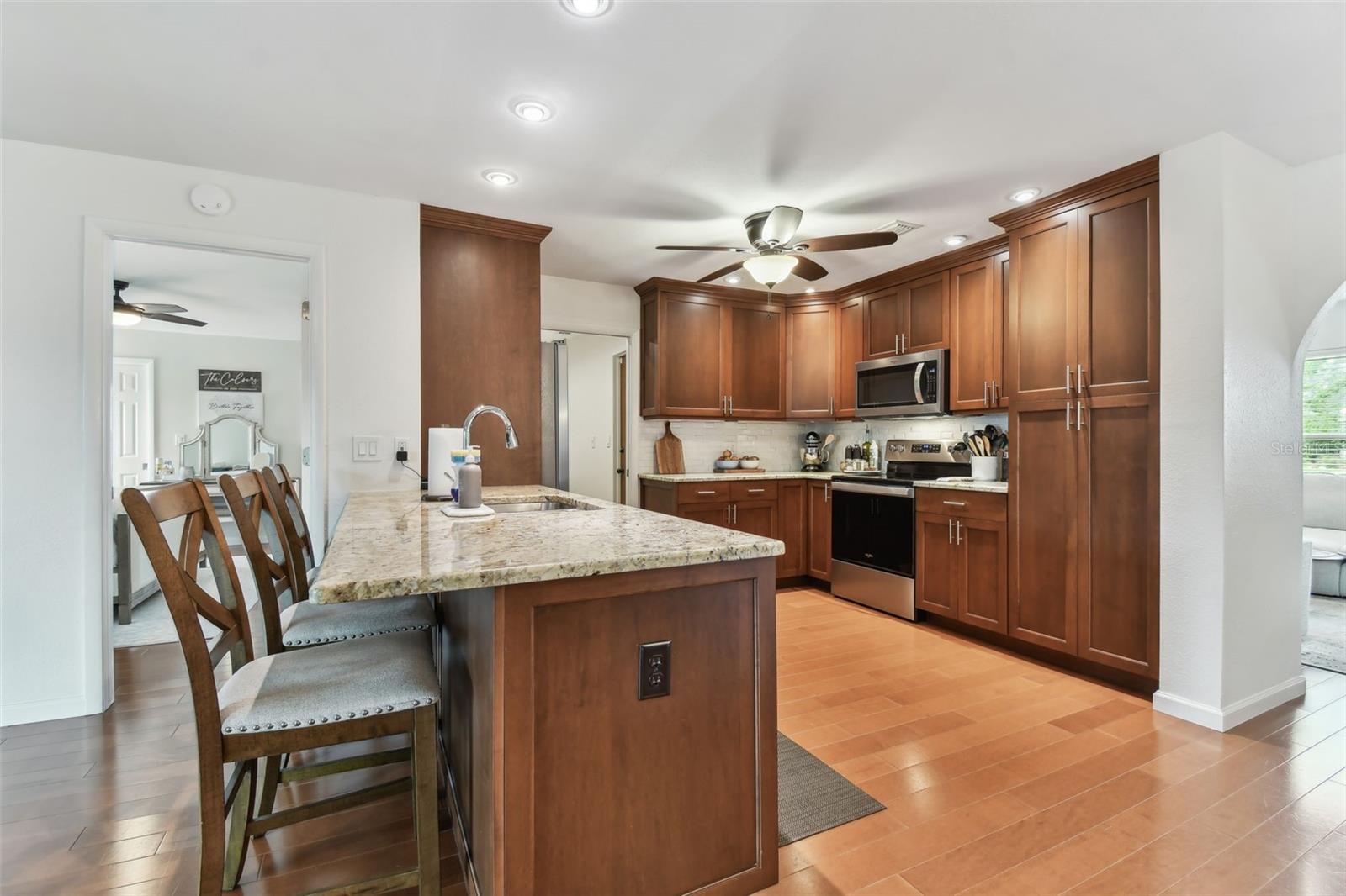 6212 43RD AVE N, KENNETH CITY, FL, 33709
