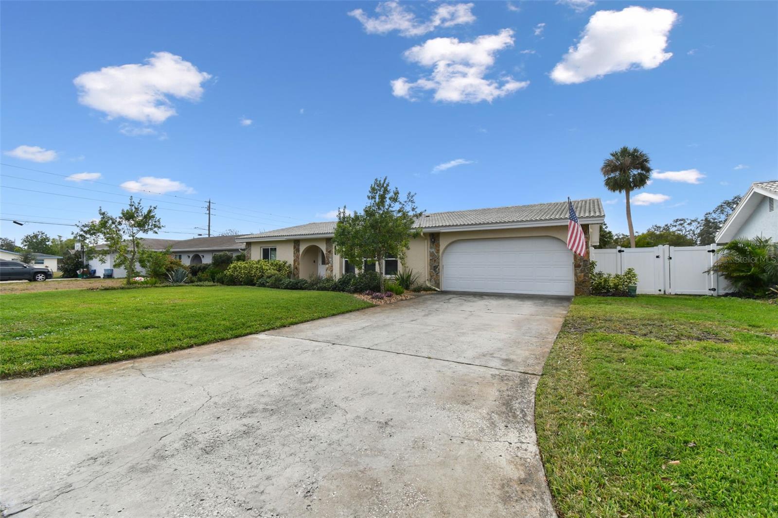 6212 43RD AVE N, KENNETH CITY, FL, 33709