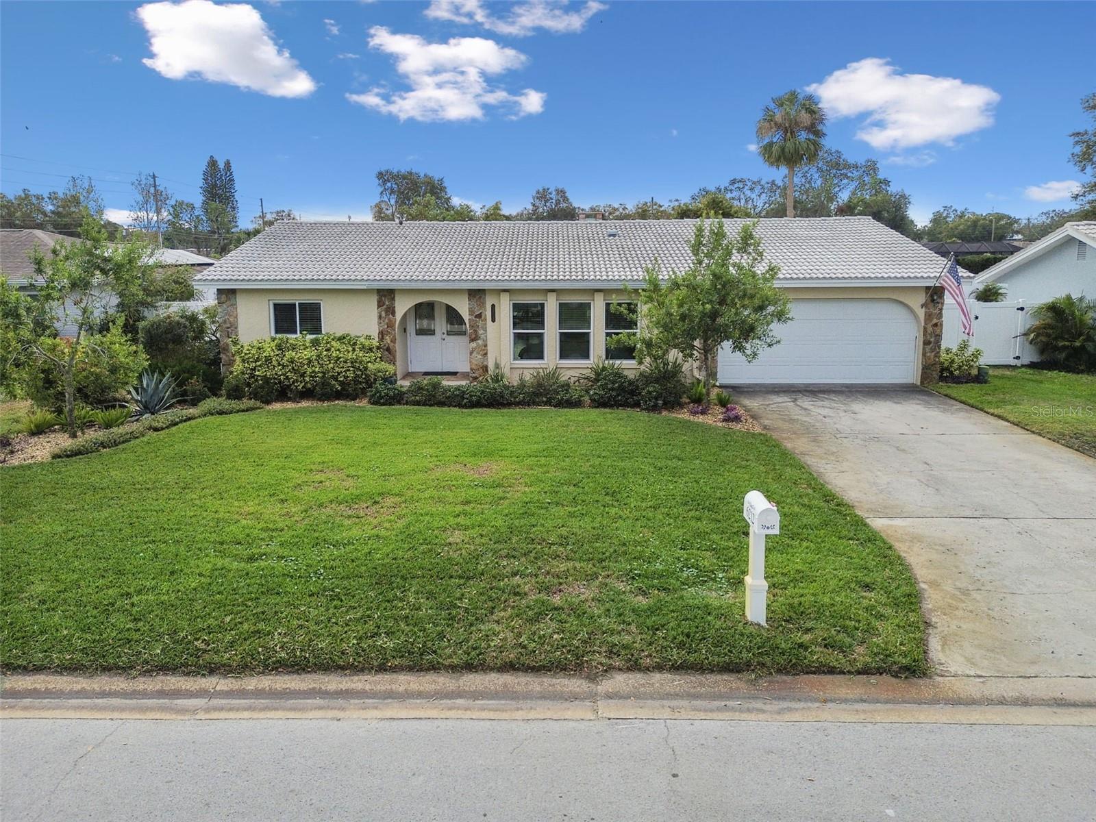 6212 43RD AVE N, KENNETH CITY, FL, 33709