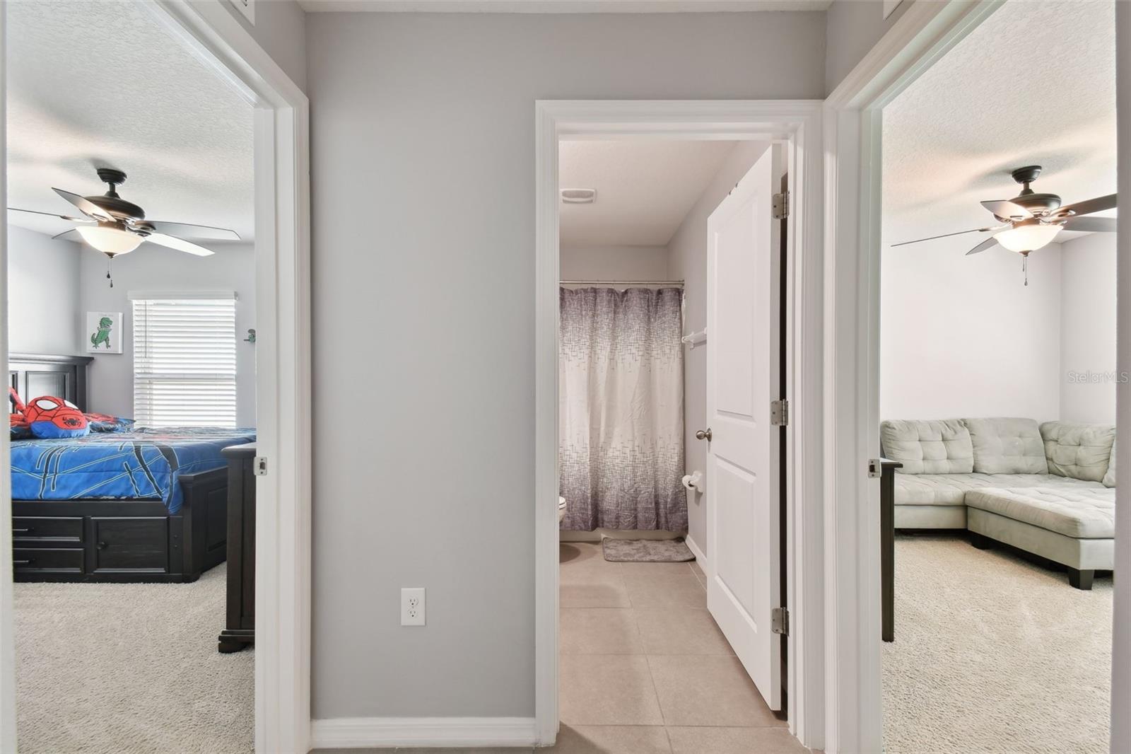 7963 SAIL CLOVER LN, ZEPHYRHILLS, FL, 33540