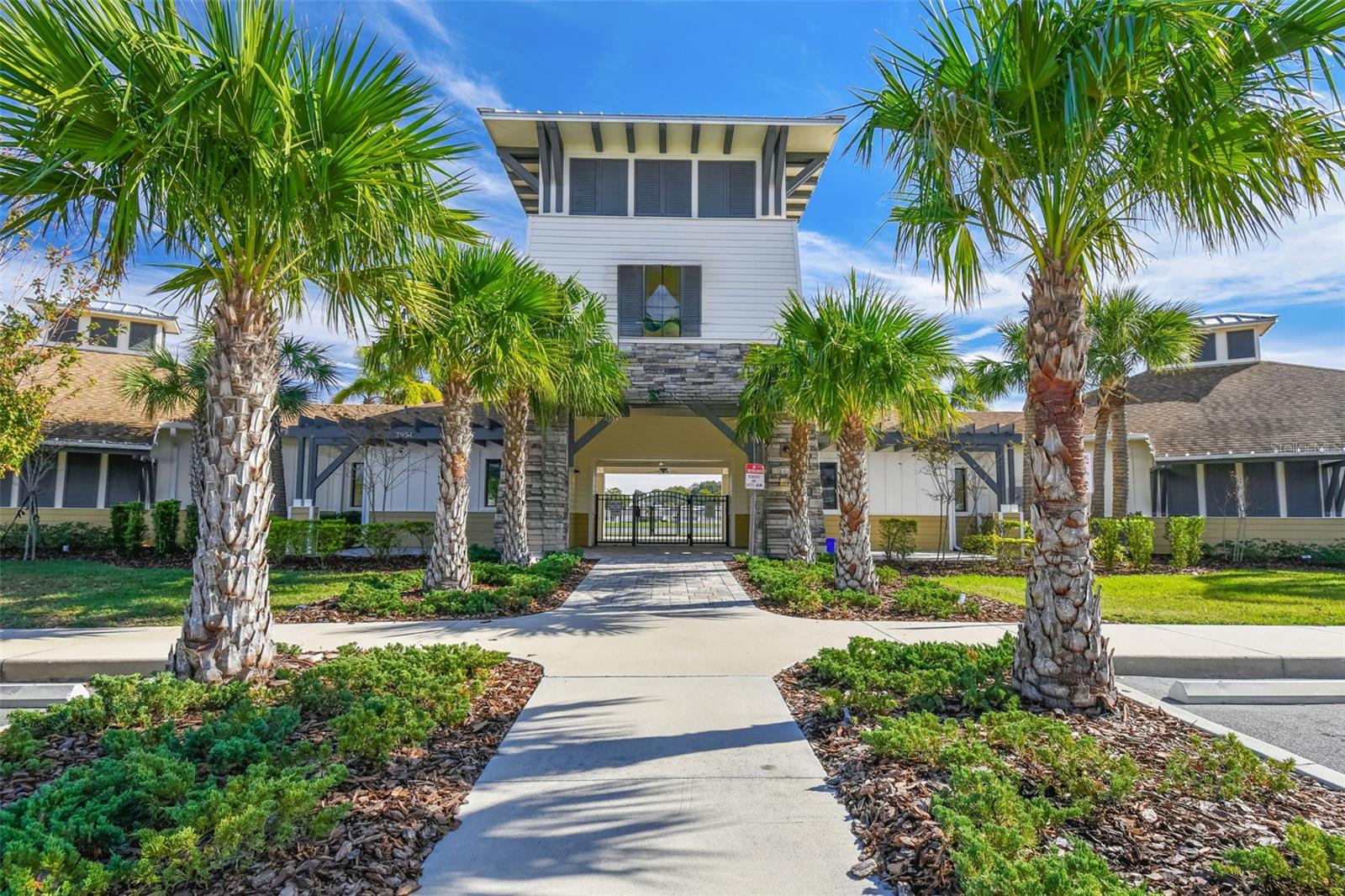 7963 SAIL CLOVER LN, ZEPHYRHILLS, FL, 33540