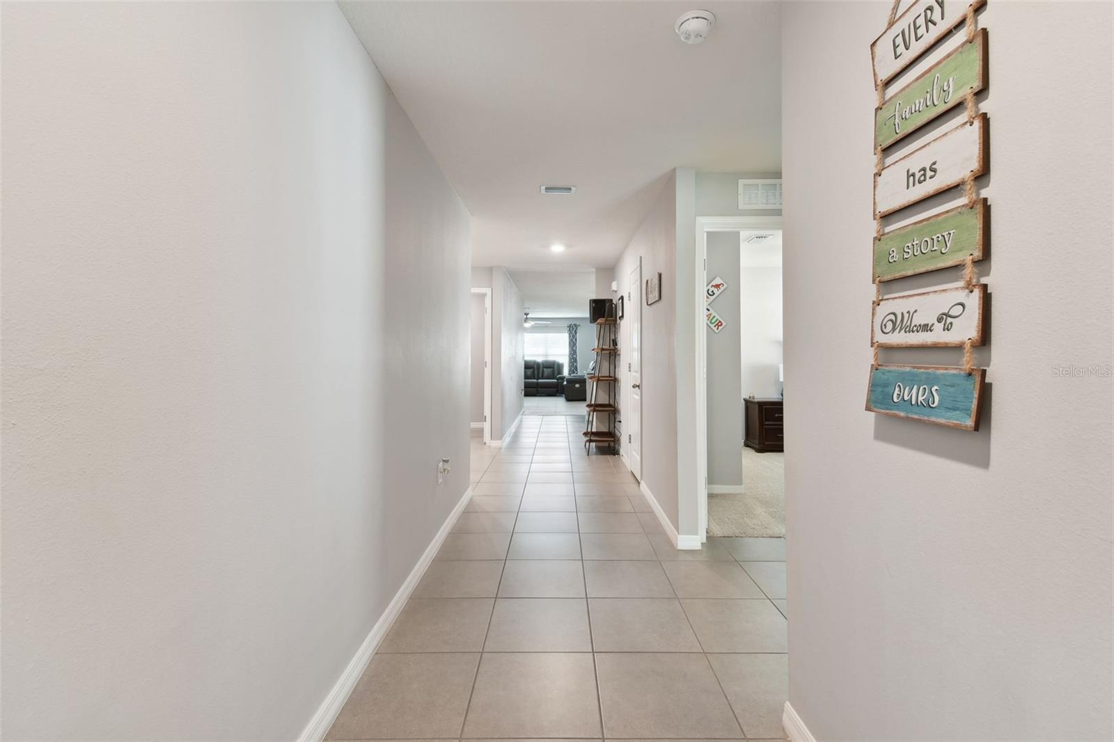7963 SAIL CLOVER LN, ZEPHYRHILLS, FL, 33540