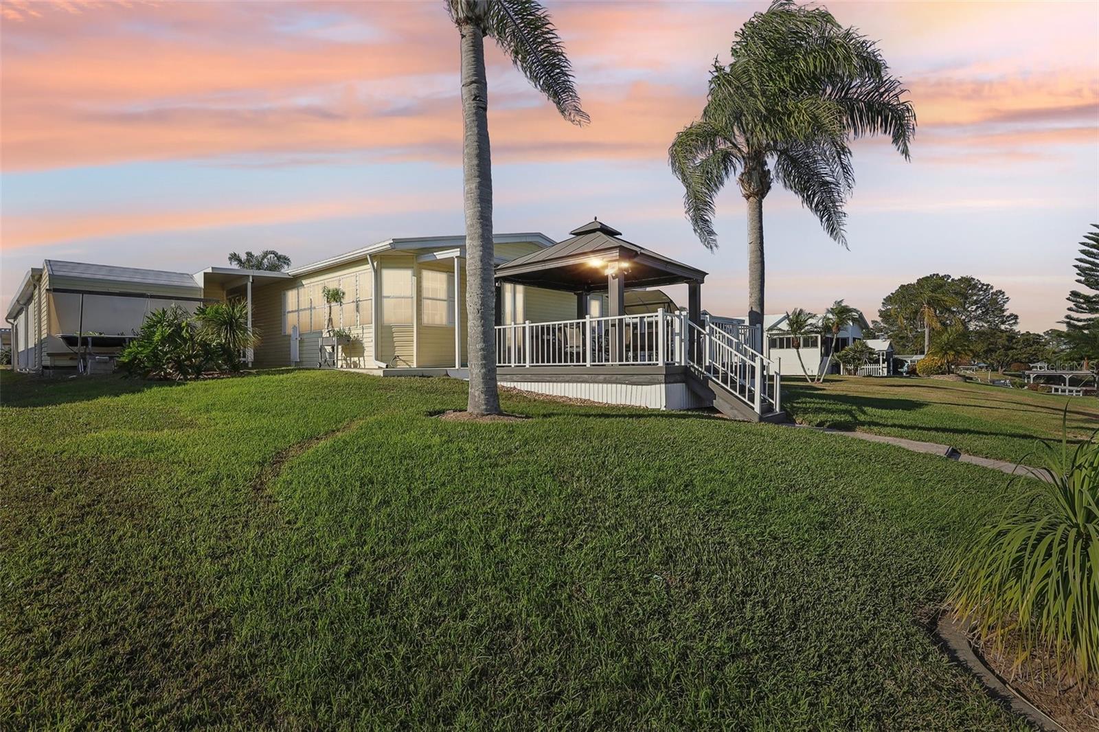 1420 SKYLINE DR, TAVARES, FL, 32778