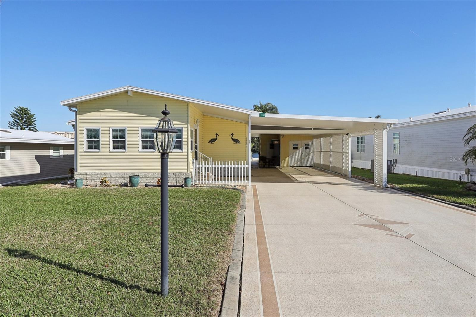 1420 SKYLINE DR, TAVARES, FL, 32778
